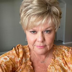 Meet your Posher, Vicki